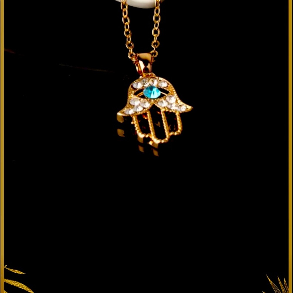 Gorgeous hamza hand   “eye” necklace